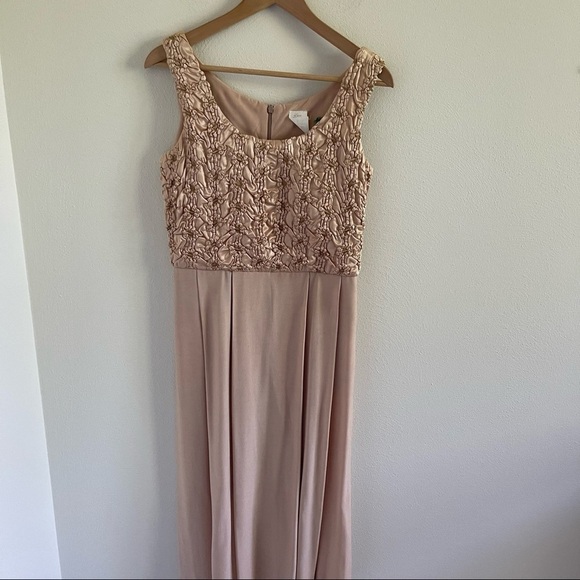 Vintage Champagne Ribbon Dress Fit and Flair Volup - Picture 4 of 14